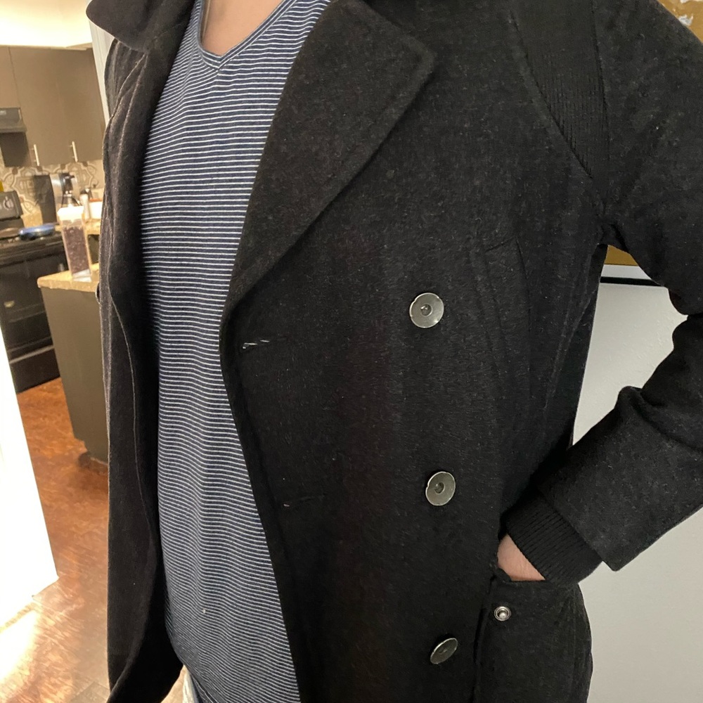 Guess Men Coat!